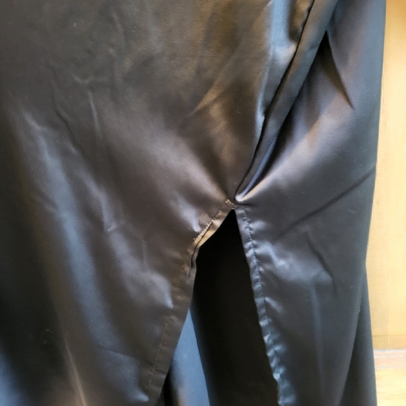 Doll Kills Kimono Style Satin Robe - Picture 4 of 7